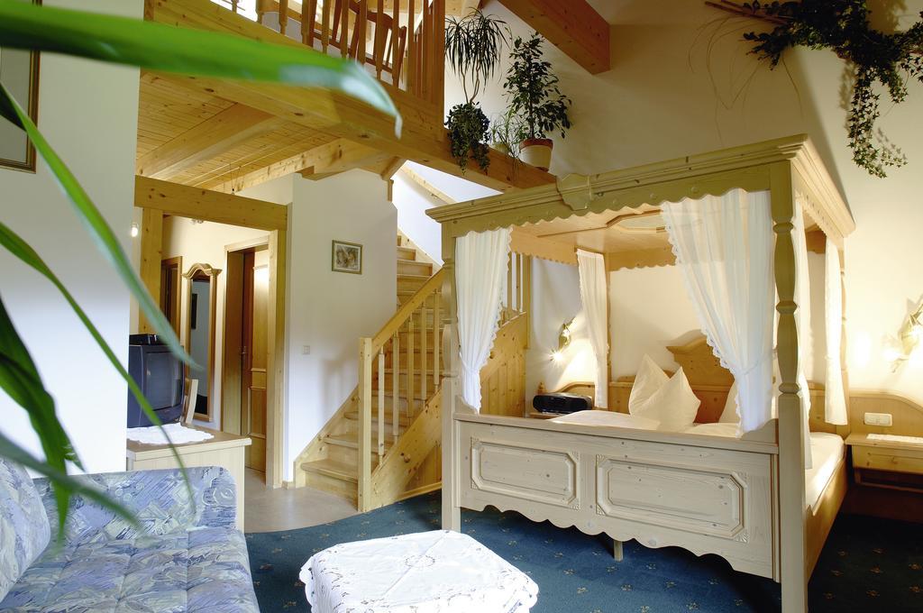 לינץ Familienhotel Moos-Alm חדר תמונה